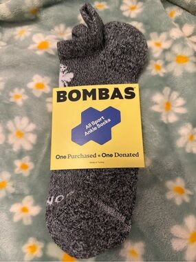 Bombas Charcoal Grey All Sport Midweight Ankle Socks - size L